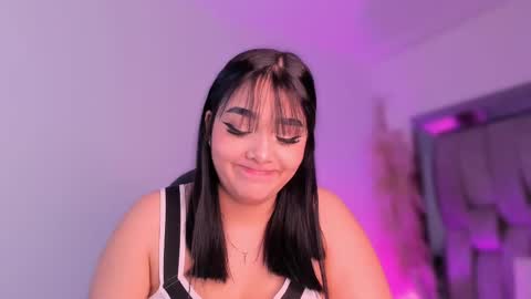 Snapshot of _abbymiller_ chatting on October 10, 12:11 pm Abbye Miller online show from October 10, 12:11 pm