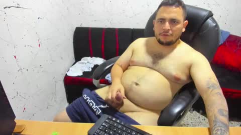 Snapshot of _ace_ventura chatting on March 11, 6:52 am ---- online show from March 11, 6:52 am