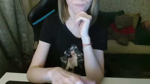  AliceCullen  online show from November 14, 3:58 pm