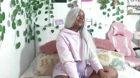 ask me  online show from February 24, 12:41 am