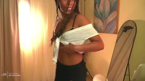 Angie -  online show from April 4, 7:54 pm