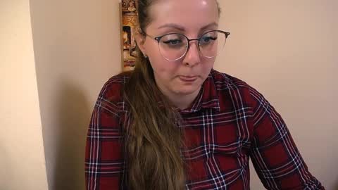 Snapshot of _annabelle_lee chatting on September 26, 7:49 am Anna online show from September 26, 7:49 am