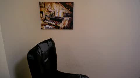 Snapshot of _annabelle_lee chatting on February 14, 8:31 am Anna online show from February 14, 8:31 am