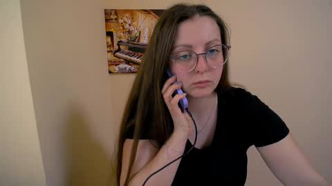 Snapshot of _annabelle_lee chatting on March 12, 10:37 am Anna online show from March 12, 10:37 am