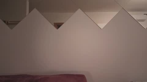 Anna online show from March 15, 2:31 pm