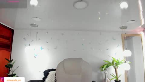 antonnela online show from March 19, 2:44 pm