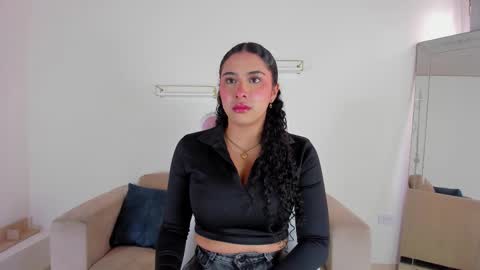    online show from September 25, 12:23 pm