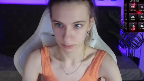 _ash_leyy_ online show from February 23, 1:30 am