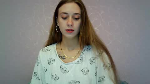 Snapshot of _aurora_sweet chatting on October 9, 8:42 am _aurora_sweet online show from October 9, 8:42 am