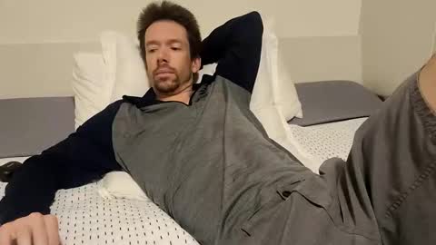 _b_h_c_ online show from February 1, 5:48 am