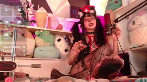 Snapshot of _babby_doll chatting on December 4, 5:05 pm Crystal online show from December 4, 5:05 pm