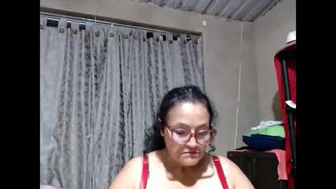 _bellanocturna online show from April 21, 1:53 am