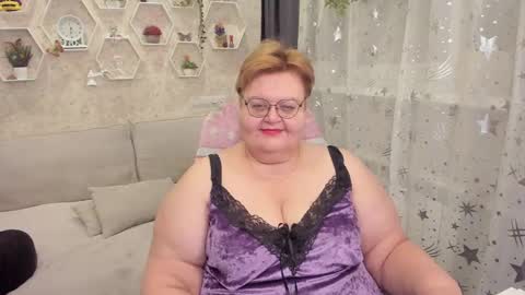 Louise  ONLY IN PVT  Masturbation with dildo and cum  Naked  Show and play with pussy  Blow job  Hand job  ONLY IN PVT  online show from January 9, 9:26 pm