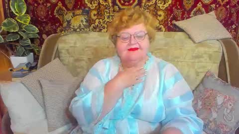 Louise  ONLY IN PVT  Masturbation with dildo and cum  Naked  Show and play with pussy  Blow job  Hand job  ONLY IN PVT  online show from October 12, 8:00 pm