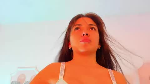 Brenda  online show from May 9, 7:42 pm