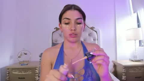 Brenda  online show from May 5, 8:03 pm