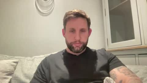 Snapshot of _british_hung_ chatting on September 28, 12:58 pm UK BigThick Cock online show from September 28, 12:58 pm