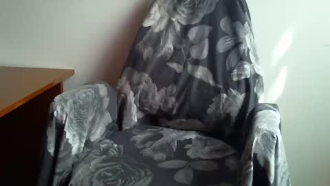 Snapshot of _bunny_b chatting on March 4, 7:19 am _bunny_b online show from March 4, 7:19 am