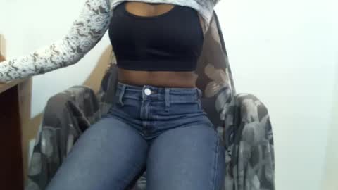 Snapshot of _bunny_b chatting on March 1, 2:44 pm _bunny_b online show from March 1, 2:44 pm