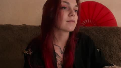 Caroline online show from January 19, 2:27 pm