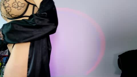 Carol  online show from April 3, 11:28 am