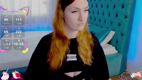 Alisa NO NUDE online show from September 10, 10:38 am