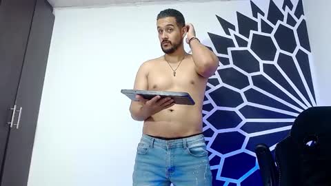 CRIS online show from February 5, 1:47 am