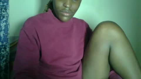 clara online show from December 18, 7:03 am