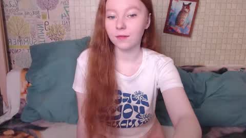 Snapshot of _damnbaby chatting on September 16, 9:23 am _damnbaby online show from September 16, 9:23 am