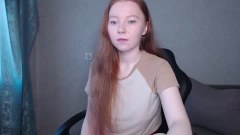 Snapshot of _damnbaby chatting on February 25, 7:42 am _damnbaby online show from February 25, 7:42 am
