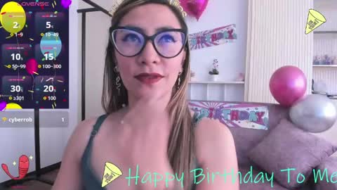 Devora online show from May 15, 2:13 pm