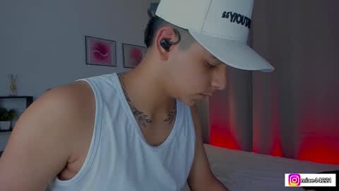 Emma and Tonny online show from October 16, 9:46 pm