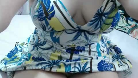 Snapshot of _ellie_destiny_xxx chatting on September 27, 1:03 am _ellie_destiny_xxx online show from September 27, 1:03 am