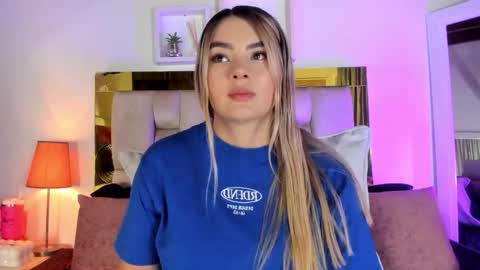 Isabella online show from October 10, 12:33 pm