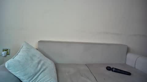 Emma Sugar online show from March 20, 1:16 pm