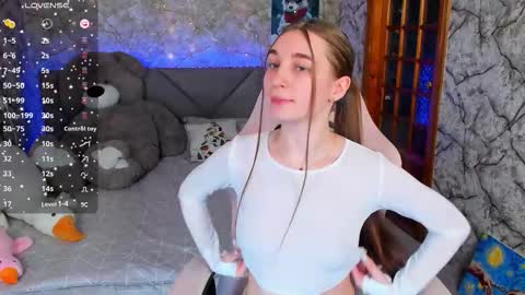 Kate online show from February 8, 5:38 pm