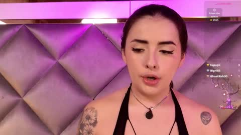 _giggy online show from November 5, 11:45 am