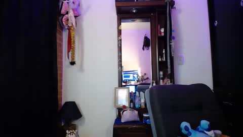 Snapshot of _girl_dream chatting on January 25, 3:30 am valeryindependent model online show from January 25, 3:30 am