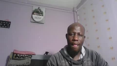 Snapshot of _hairlyboy chatting on October 11, 8:23 pm _hairlyboy online show from October 11, 8:23 pm