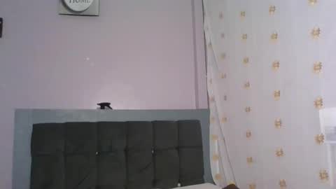 Snapshot of _hairlyboy chatting on October 17, 5:33 am _hairlyboy online show from October 17, 5:33 am