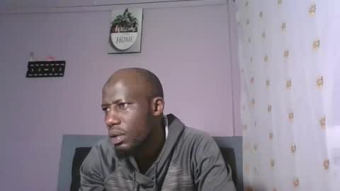 Snapshot of _hairlyboy chatting on October 18, 6:50 am _hairlyboy online show from October 18, 6:50 am
