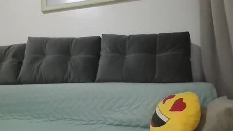 Criss4u online show from April 18, 6:54 pm