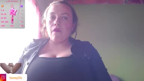 Honey online show from February 15, 9:02 pm