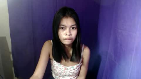 Snapshot of _honeyletxx chatting on October 28, 1:12 pm _honeyletxx online show from October 28, 1:12 pm