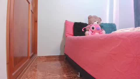 JENNY online show from January 7, 4:56 pm