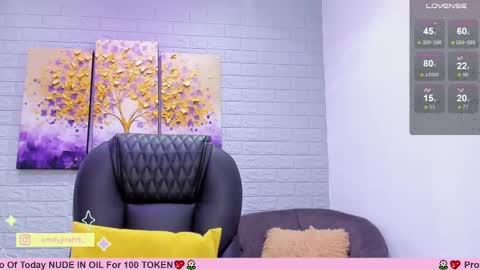 Snapshot of _jireh33_ chatting on February 12, 11:20 pm online show from February 12, 11:20 pm