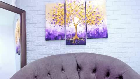 Snapshot of _jireh33_ chatting on October 11, 8:34 pm online show from October 11, 8:34 pm