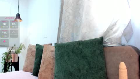 Snapshot of _jireh33_ chatting on September 9, 7:36 pm online show from September 9, 7:36 pm