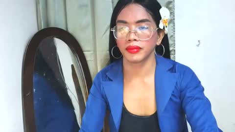 Snapshot of _karie_ chatting on October 15, 6:16 am _karie_ online show from October 15, 6:16 am