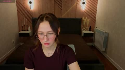 Kiki online show from February 16, 9:18 am